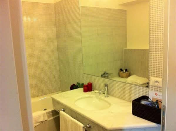 Bcomfort Hotel Cagliari Buitenkant foto
